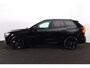Volvo XC60 T6 Recharge AWD Plus Black Edition - Luchtvering - Panorama/schuifdak - IntelliSafe Assist & Surround - 360º Camera - Harman/Kardon audio - Adaptieve LED koplampen - Verwarmde voorstoelen, stuur & achterbank - Parkeersensoren voor & achter - Elektr. bedienb. voorstoelen met geheugen - Draadloze tel. lader - Extra getint glas - Elektr. inklapbare trekhaak - 21' LMV