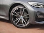 BMW 3-Serie Touring 318i Business Edition | M-pakket | Sfeerverlichting | Automaat | Apple Carplay | NL-Auto |