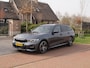 BMW 3-Serie Touring 318i Business Edition | M-pakket | Sfeerverlichting | Automaat | Apple Carplay | NL-Auto |