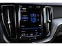 Volvo XC60 2.0 T6 Plug-in hybrid AWD Plus Bright *Pano*H/K*Camera*Trekhaak*