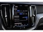 Volvo XC60 2.0 T6 Plug-in hybrid AWD Plus Bright *Pano*H/K*Camera*Trekhaak*