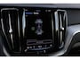 Volvo XC60 2.0 T6 Plug-in hybrid AWD Plus Bright *Pano*H/K*Camera*Trekhaak*
