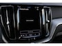 Volvo XC60 2.0 T6 Plug-in hybrid AWD Plus Bright *Pano*H/K*Camera*Trekhaak*