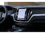 Volvo XC60 2.0 T6 Plug-in hybrid AWD Plus Bright *Pano*H/K*Camera*Trekhaak*