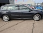 Renault Laguna Estate 2.0 16V Dynamque Clima, pdc achter
