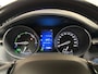 Toyota C-HR / C-HR+ 1.8 Hybrid Sport Automaat (NAVIGATIE, CLIMATE, CAMERA, GETINT GLAS, SPORTSTOELEN, GETINT GLAS, CRUISE, ADAPTIVE CRUISE, ZWART HEMEL, NIEUWE APK, NIEUWSTAAT)