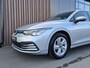 Volkswagen Golf 1.5 TSI Life Business | BTW | Carplay | Trekhaak | Camera | Navi