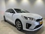 Kia ProCeed 1.0 T-GDI GT-Line Edition | Navigatie/Android/Apple Carplay | LM Velgen 17" | Cruise Control | Achteruitrijcamera + PDC Achter | Airco |
