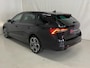 Skoda Octavia Combi 1.4 TSI RS iV PHEV Business 19Inch Carbon Camera Lane-assist Kessy-Go ACC Matrix-LED kopl Verwarmd stuur