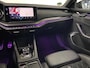 Skoda Octavia Combi 1.4 TSI RS iV PHEV Business 19Inch Carbon Camera Lane-assist Kessy-Go ACC Matrix-LED kopl Verwarmd stuur