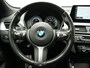 BMW X1 xDrive25e M Sport PHEV 221pk Dealer O.H. | Trekhaak Af Fabriek | Panodak | Adaptive Cruise | Head Up | Camera | Lederen Sportstoelen Memory & Verwarmd | Harman / Kardon | Keyless | Sfeerverlichting | Navigatie | DAB | Plug In Hybrid