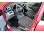 Suzuki Alto 1.0 68pk Comfort | NL-auto | 5 deuren | Unieke kleur! | Elek. ramen | Radio | Stuurbekrachtiging | Centr. deurvegr. | Trekhaak |