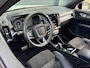 Volvo XC40 1.5 T4 RECHARGE R-DESIGN EXPRESSION I 2e PAASDAG OPEN I SCHUIF/KANTELDAK I STOELVERWARMING I APPLE CARPLAY I P-CAMERA