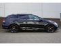 Volkswagen Golf 1.0 TSI 110PK Highline/19 Inch/Liefhebbersauto!!/ Moet gezien worden!!