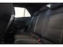 Volkswagen T-Roc 1.5 TSI Sport Panorama dak Stuurwielverwarming