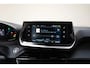 Peugeot e-2008 EV Active Pack 50 kWh 3-fase [ LED Navi Climate Apple/Android DAB ]