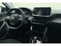 Peugeot 2008 1.2 PureTech Active Pack | Apple carplay/Android auto | Trekhaak | Automaat | Achteruitrijcamera | Navigatie | Automatische airco | Cruise control |