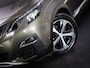 Peugeot 3008 1.6 e-THP GT-Line (TREKHAAK, APPLE CARPLAY/ANDROID AUTO, ELEKTRISCHE STOEL, SFEERVERLICHTING, STOELVERWARMING, PDC)