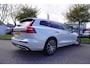 Volvo V60 B3 163pk Geartronic Hybrid Inscription P-dak Trekh. wegkl. Harman Kardon NL-Auto
