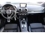 Audi A3 Limousine 1.5 TFSI CoD Sport S Line Edition Navigatie, Cruise control, Climate control,