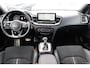 Kia ProCeed 1.5 T-GDI GT-PlusLine Panoramadak | Schuif-kanteldak | Apple Carplay | Voorstoelen en achterbank verwarmbaar | JBL sound