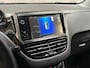 Peugeot 208 1.2 VTi Sport (NAVIGATIE, CLIMATE, PARKEERSENSOREN, SPORTSTOELEN, TREKHAAK, CRUISE, NIEUWE APK, NIEUWSTAAT)