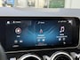 Mercedes-Benz B-klasse 180 Business Solution Automaat / Dealer Onderhouden / 1e Eigenaar / Trekhaak / Navigatie / Stoelverwarming / Climate Control /
