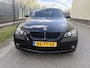 BMW 3-Serie 320i Executive / CRUISE / NAVI / AIRCO / 124dkm! NAP!