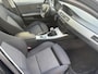 BMW 3-Serie 320i Executive / CRUISE / NAVI / AIRCO / 124dkm! NAP!