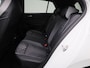 Volkswagen Golf 1.5 eTSI R-Line Business 150 PK | Automaat | Panoramisch Schuif - Kanteldak | Navigatie | Digital Cockpit pro | Keyless | Stoelverwarming | Ledachterlichten met dynamisch knipperlicht | Achteruitrijcamera | Design Pakket Exterieur 'Black Style'