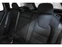 Volvo V60 B3 Momentum Advantage | Parkeersensoren voor + achter | dealeronderhouden | Parkeercamera | Apple Carplay/Android auto | Navigatie | 17'' Lichtmetalen velgen |
