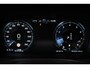 Volvo V60 B3 Momentum Advantage | Parkeersensoren voor + achter | dealeronderhouden | Parkeercamera | Apple Carplay/Android auto | Navigatie | 17'' Lichtmetalen velgen |