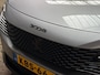 Peugeot 3008 1.6 HYbrid 225 GT 225Pk Automaat (PANORAMADAK, APPLE CARPLAY, GROOT NAVI, LEDER/ALCANTARA, STOELVERWARMING, 360 CAMERA, ADAPTIVE CRUISE, GETINT GLAS, NIEUWSTAAT)