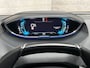 Peugeot 3008 1.6 HYbrid 225 GT 225Pk Automaat (PANORAMADAK, APPLE CARPLAY, GROOT NAVI, LEDER/ALCANTARA, STOELVERWARMING, 360 CAMERA, ADAPTIVE CRUISE, GETINT GLAS, NIEUWSTAAT)