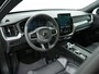 Volvo XC60 2.0 T6 RECHARGE 350PK AWD PLUS BLACK EDITION AUT8 SOH 100% | Trekhaak | 360 camera | Pilot Assist | Light Pack