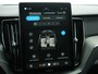 Volvo XC60 2.0 T6 RECHARGE 350PK AWD PLUS BLACK EDITION AUT8 SOH 100% | Trekhaak | 360 camera | Pilot Assist | Light Pack