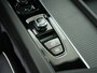 Volvo XC60 2.0 T6 RECHARGE 350PK AWD PLUS BLACK EDITION AUT8 SOH 100% | Trekhaak | 360 camera | Pilot Assist | Light Pack