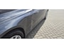 BMW 3-Serie Touring 320d Edition Sport Line Shadow Executive rijdt en schakelt goed, l.v. deur en scherm schade.
