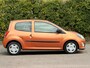 Renault Twingo 1.2-16V Authentique Sport - T.S. ORANGE R.T.T - Airco/Lichtmetaal - Uber netjes