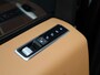 Land Rover Range Rover P400e Fifty | Org NL auto | 1e Eigenaar | Dealeronderhouden | 21" | Executive Class Comfort Seating | Pixel Laser Led | Privacy Glass