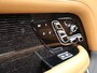 Land Rover Range Rover P400e Fifty | Org NL auto | 1e Eigenaar | Dealeronderhouden | 21" | Executive Class Comfort Seating | Pixel Laser Led | Privacy Glass