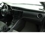 Toyota Auris 1.8 Hybrid Dynamic | Lichtmetalen Velgen | Privacy Glass | Dakrailing | Keyless Entry |