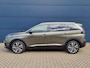 Peugeot 5008 1.6 Turbo 180pk GT-Line Automaat | Climate Control | Camera | Apple Carplay | Navigatie | Keyless Entry + Start | All Season Banden |