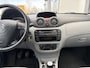 Citroën C3 1.4i Ligne Prestige 75 PK. Leuke en als nieuw rijdende inruilauto met slechts 114.000 KM !!! Distributieriem vervangen bij 63.000 KM !!