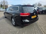Volkswagen Passat Variant 1.5 TSI Highline Business R | Met o.a. stoelverwarming, cruise control, climate control en camera!
