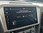 Volkswagen Passat Variant 1.5 TSI Highline Business R | Met o.a. stoelverwarming, cruise control, climate control en camera!