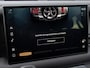 Land Rover Defender 110 2.0 P300e 110 X-Dynamic l 6 Persoons l Schuif- /kantel Pano  l Adapt. Cruise l Black Pack l 360 Camera