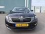 Skoda Octavia 1.0 TSI Greentech Style Business Automaat DSG 116 PK. Prachtige en als nieuw rijdende auto !!!