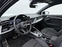 Audi A3 Sportback 30 TFSI S edition | Navigatie | Carplay | 17'' | Parkeerhulp | S-line |