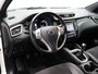 Nissan Qashqai 1.6 Tekna | Climate control | Panoramadak | Rondomzicht camera | Trekhaak | Stoelverwarming | Half leder | Lichtmetalen velgen |